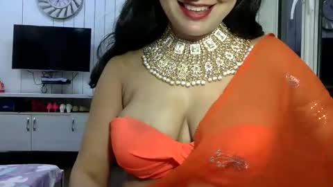 Radha online show from November 10, 8:04 pm