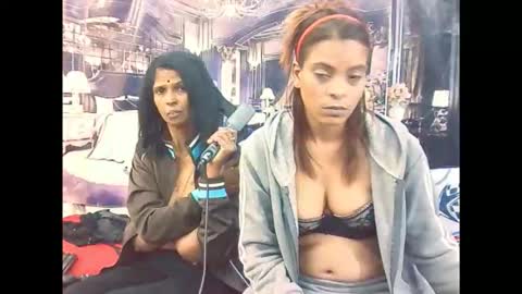 indiansexyass4u2luv online show from February 20, 6:19 am