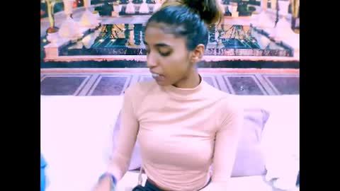 indiansexyslender4u2luv online show from February 10, 6:20 am