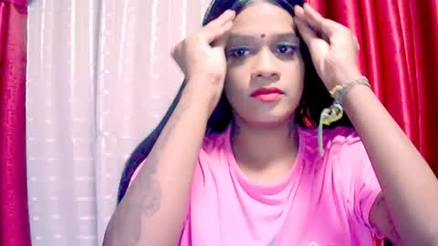 indiansexyy21 online show from July 14, 5:39 pm