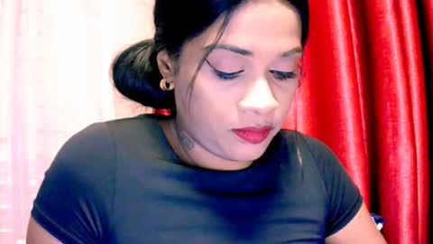 indiansexyy21 online show from June 28, 10:16 pm