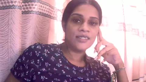 indiansexyy21 online show from May 30, 12:14 pm