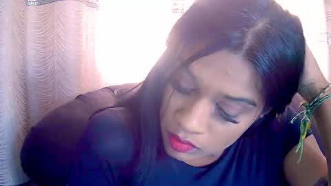 indiansexyy21 online show from July 22, 11:44 am