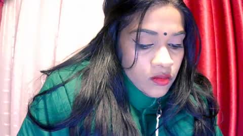 indiansexyy21 online show from July 3, 6:47 pm