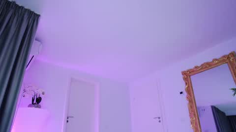 Hellen online show from October 7, 2:54 pm