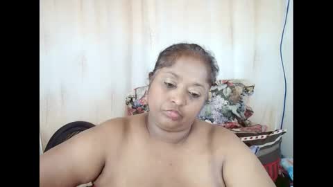 Snapshot of indiantasha chatting on March 6, 11:09 pm indiantasha online show from March 6, 11:09 pm