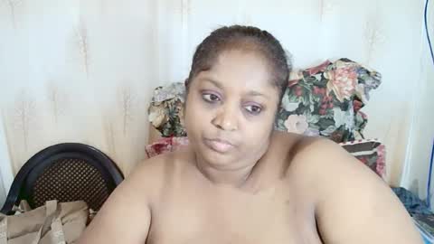 Snapshot of indiantasha chatting on February 19, 7:38 pm indiantasha online show from February 19, 7:38 pm