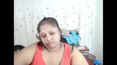 Snapshot of indiantasha chatting on October 20, 8:01 pm indiantasha online show from October 20, 8:01 pm