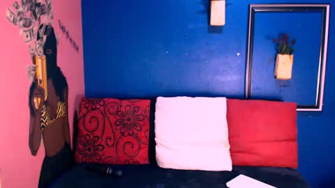 Natasha but u can call me Tash online show from November 24, 11:51 pm