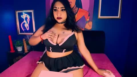 Snapshot of indiantemptress chatting on January 16, 9:19 pm Natasha but u can call me Tash online show from January 16, 9:19 pm