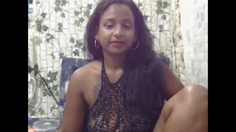 Snapshot of indiantina01 chatting on January 22, 7:34 pm tina online show from January 22, 7:34 pm
