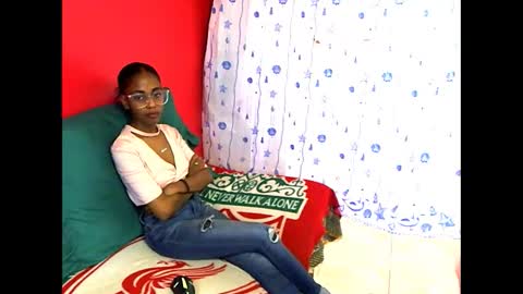 indianvixen07 online show from April 9, 6:35 pm