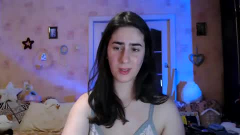 Snapshot of inelika chatting on March 8, 11:18 pm Inna online show from March 8, 11:18 pm