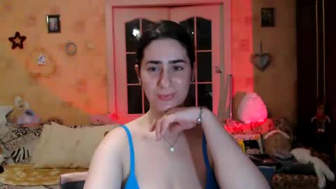 Snapshot of inelika chatting on March 10, 10:24 pm Inna online show from March 10, 10:24 pm
