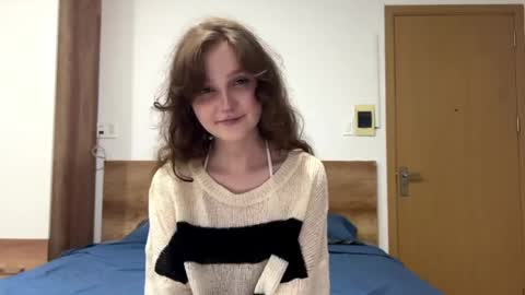 Viola online show from May 23, 6:39 pm