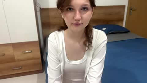 Viola online show from May 28, 6:39 pm