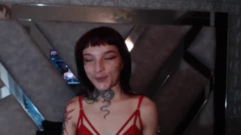 MOLLY online show from September 17, 6:17 pm