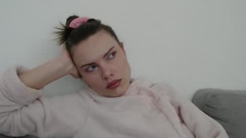 Sweet girl online show from January 14, 11:26 am