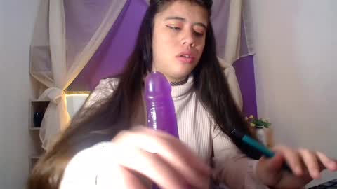 Ingrid petite online show from December 21, 4:57 pm