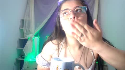 Ingrid petite online show from December 15, 9:53 pm