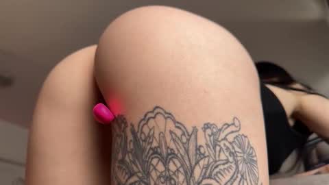 Snapshot of inkedvvitch chatting on October 14, 1:57 pm Xenia online show from October 14, 1:57 pm