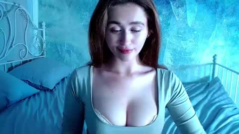 Snapshot of innnita chatting on September 14, 3:32 pm Lina online show from September 14, 3:32 pm