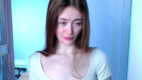 Snapshot of innnita chatting on February 19, 7:16 pm Lina online show from February 19, 7:16 pm