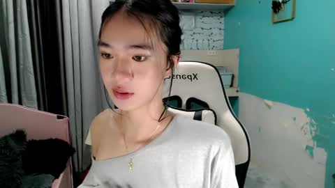 Reign online show from March 24, 12:16 am