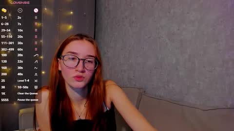 Bernadette  Join  online show from December 18, 10:14 pm