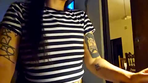 kirie  online show from December 9, 5:51 am