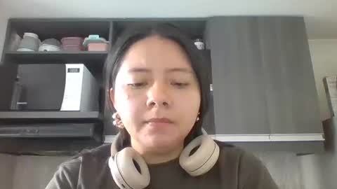 Iris 3 online show from May 11, 2:56 pm