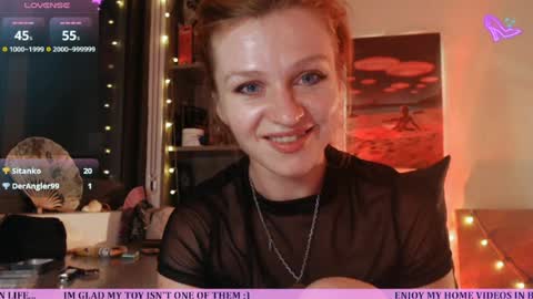 Cassie online show from May 17, 1:54 pm