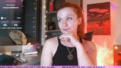 Cassie online show from May 7, 1:04 pm