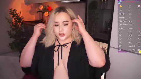 Snapshot of irena_barr18 chatting on September 28, 6:35 pm Irena Barr online show from September 28, 6:35 pm