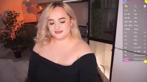 Snapshot of irena_barr18 chatting on September 16, 7:55 pm Irena Barr online show from September 16, 7:55 pm