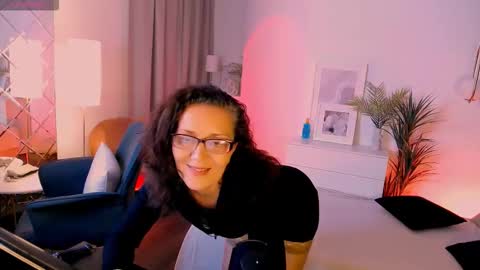 Snapshot of irene_marlow chatting on September 22, 2:26 pm Irene online show from September 22, 2:26 pm