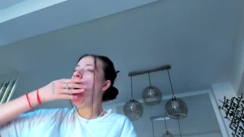 Ir s room online show from March 5, 6:01 am