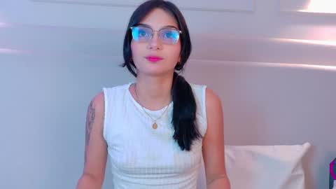 Iria online show from May 15, 7:49 pm