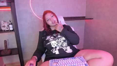 iriisfeitan online show from October 26, 12:44 pm