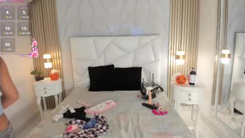 Snapshot of irinacollyn chatting on October 17, 7:50 pm Iri online show from October 17, 7:50 pm