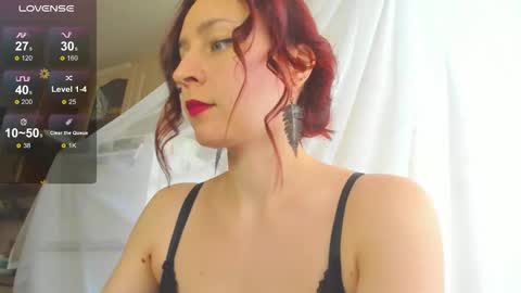 Snapshot of iris_crispy chatting on October 6, 5:57 am Iris online show from October 6, 5:57 am