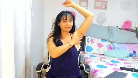 iris online show from December 23, 12:36 am