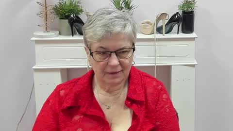 I R I S online show from March 6, 7:58 am