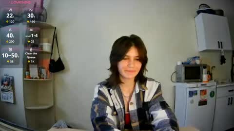 urrAngel online show from April 28, 8:51 am