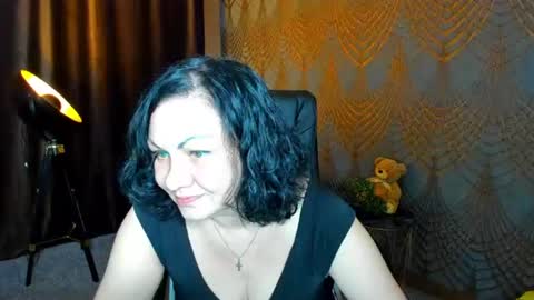 Iris online show from July 14, 6:12 pm