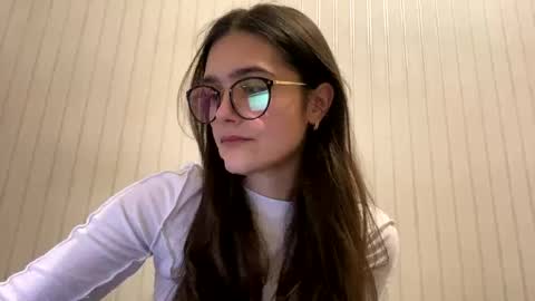 Snapshot of irisss31 chatting on January 11, 5:40 pm irisss31 online show from January 11, 5:40 pm