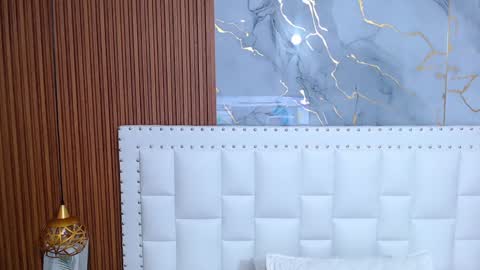 Sandy  online show from January 18, 12:26 pm