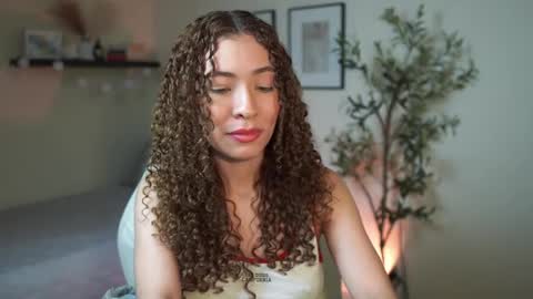 isa_____ online show from March 30, 10:53 pm