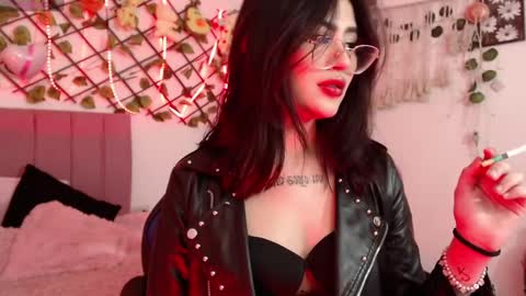 Snapshot of isa_bunny18 chatting on October 9, 3:32 am isabela online show from October 9, 3:32 am