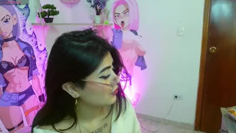 Snapshot of isa_bunny18 chatting on September 27, 5:25 am isabela online show from September 27, 5:25 am